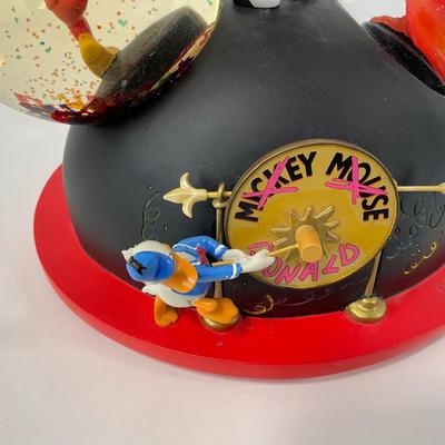 -115- HOME | Mickey Mouse March Ears Club | Musical Water Snow Globe