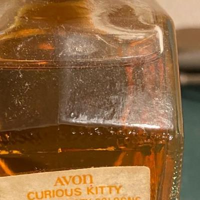 Trinket and Knick-Knack Lot