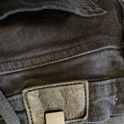 Levi’s 724 high rise straight crop - size 23
