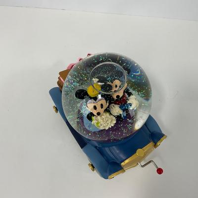 -116- HOME | Mickey & Minnie Disneyland Resort Paris | Snow Musical Globe Car