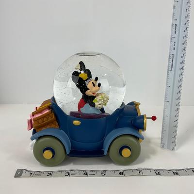 -116- HOME | Mickey & Minnie Disneyland Resort Paris | Snow Musical Globe Car