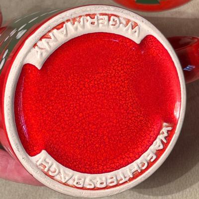 Waechtersbach Red Christmas Tree Teapot & mugs