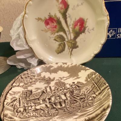 Pottery and Knick-Knacks Lot