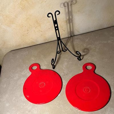 Waechtersbach Red Christmas Tree Set of 2 trivets