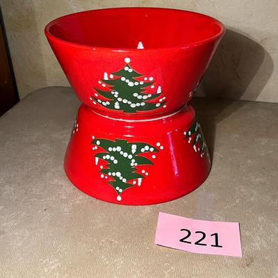 Waechtersbach Red Christmas Tree 2 serving bowls