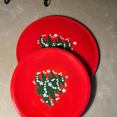 Waechtersbach Red Christmas Tree 2 plates
