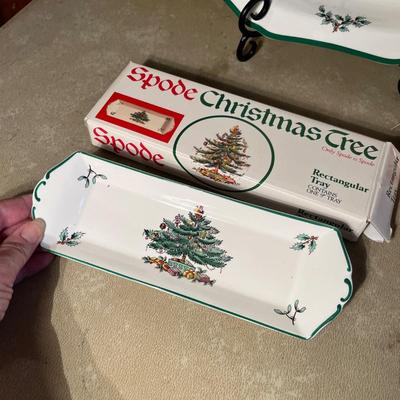 Spode Christmas Tree pattern 2 serving items