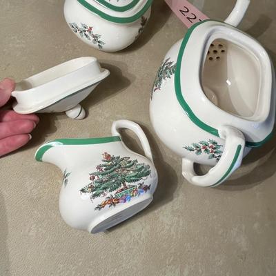 Spode Christmas Tree pattern Tea Set