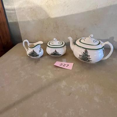 Spode Christmas Tree pattern Tea Set