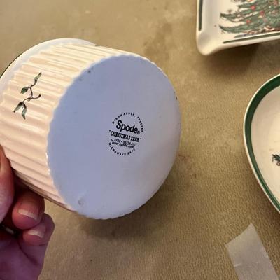 Spode Christmas Tree pattern Collection of little pieces