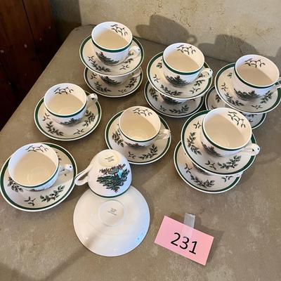 Spode Christmas Tree pattern 12 Cups & Saucers