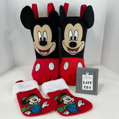 -124- HOLIDAY | Mickey Mouse Formed Stocking Boots & Mini Stockings