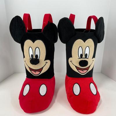 -124- HOLIDAY | Mickey Mouse Formed Stocking Boots & Mini Stockings