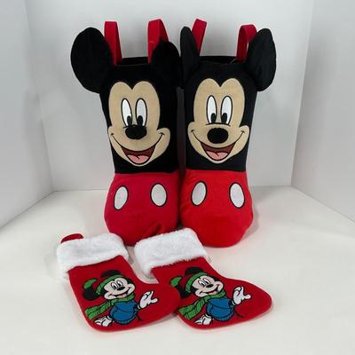 -124- HOLIDAY | Mickey Mouse Formed Stocking Boots & Mini Stockings