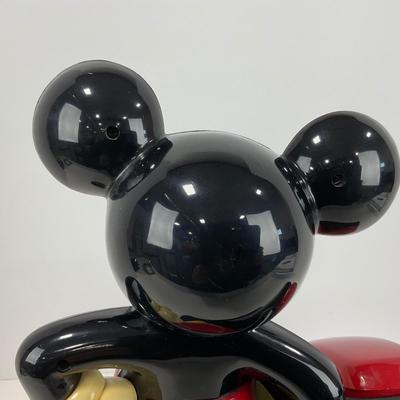 -133- HOME | 1990â€™s AT&T Mickey Mouse Push Button Telephone Phone