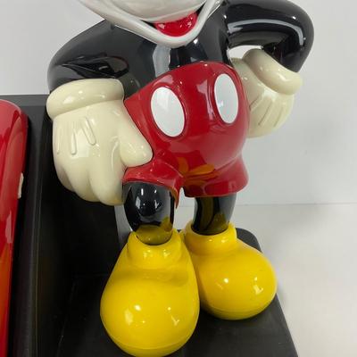-133- HOME | 1990â€™s AT&T Mickey Mouse Push Button Telephone Phone