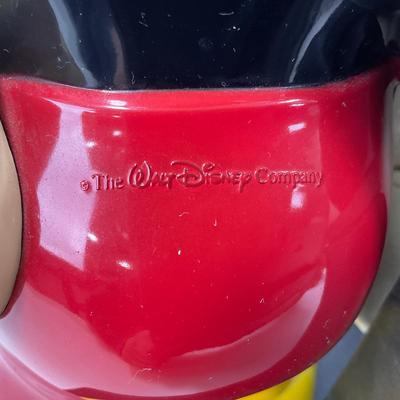 -133- HOME | 1990â€™s AT&T Mickey Mouse Push Button Telephone Phone