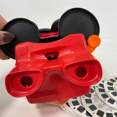 -144- COLLECTIBLE | Mickey Mouse 1989 Viewmasters & Viewmaster Reels