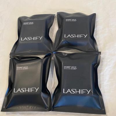 Lashify 4 sets of B-14