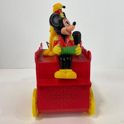 -148- TOYS | Vintage 1970â€™s Mickey Mouse Sing-A-Long Radio