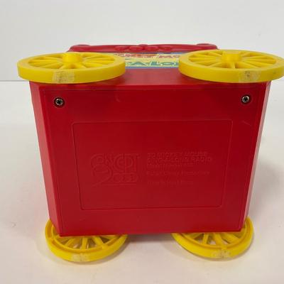 -148- TOYS | Vintage 1970â€™s Mickey Mouse Sing-A-Long Radio