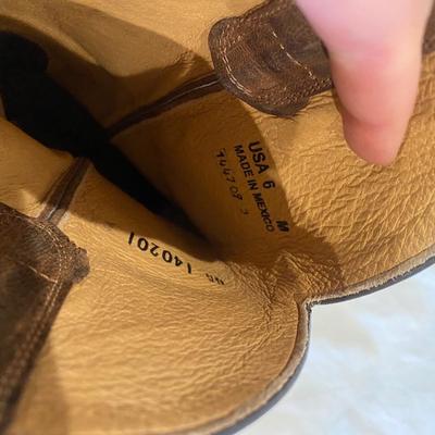 Shyanne boots USA - size 6 m