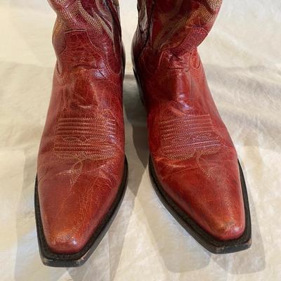 Shyanne Boots - Red 6.5 B