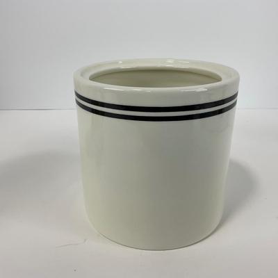 -158- COLLECTIBLE | Rare Disney Peek-A-Boo Donald Duck Canister