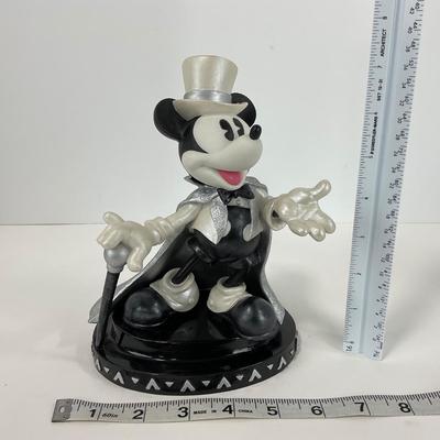-160- ENESCO | â€œBaby Youâ€™re The Topâ€ Figure