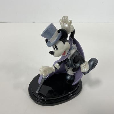 -161- ENESCO | â€œYouâ€™re The Topsâ€ Figure