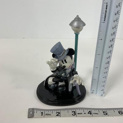 -162- ENESCO | â€œYouâ€™re The Cats Meowâ€ Figure