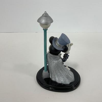 -162- ENESCO | â€œYouâ€™re The Cats Meowâ€ Figure