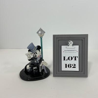 -162- ENESCO | â€œYouâ€™re The Cats Meowâ€ Figure