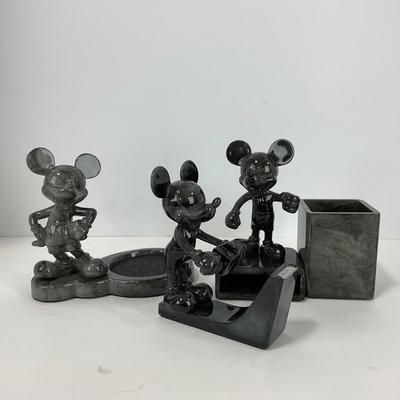 -166- COLLECTIBLE | Mickey Mouse Desk Set
