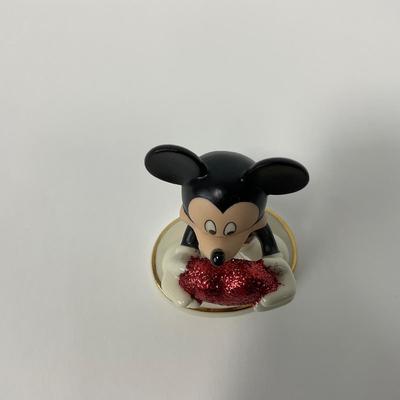 -167- LENOX | Disney â€œLove Struckâ€ Mickey Mouse Figure
