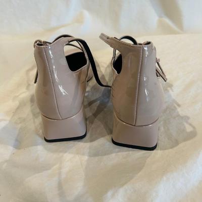 Zara - size 37 - 6.5