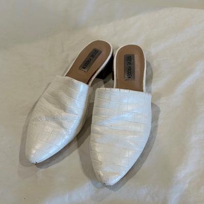 Steve Madden - white - size 6.5