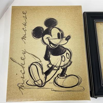 -172- WALL ART | Mickey Mouse Hanging Wall Art