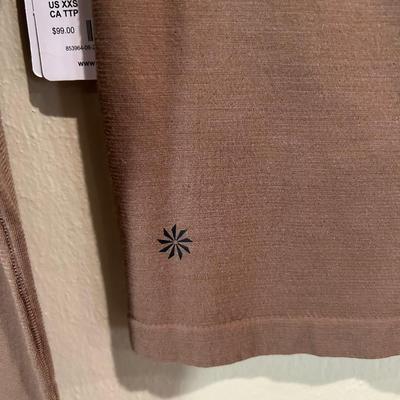 New Athlea shirt - brown xxs