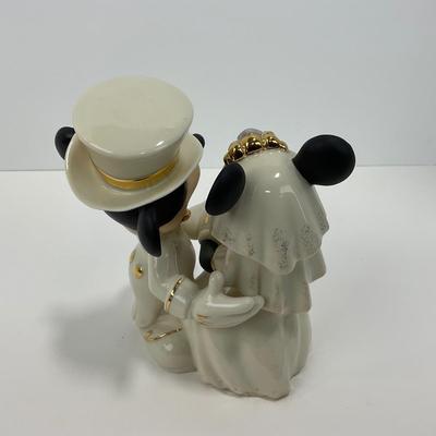 -170- LENOX | Vintage Disney â€œMinnies Dream Weddingâ€ Figure