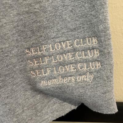 Sweatshorts - white fox and self love - size xs