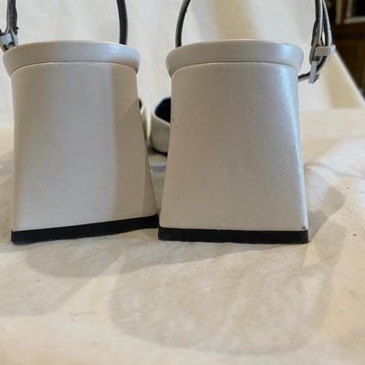 Zara white heels - size 6.5