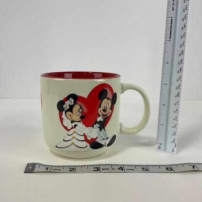 -179- COLLECTIBLE | Mickey & Minnie Mouse Mug & Wall Hanger