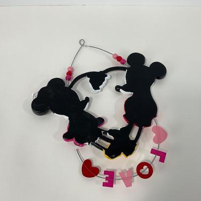 -179- COLLECTIBLE | Mickey & Minnie Mouse Mug & Wall Hanger