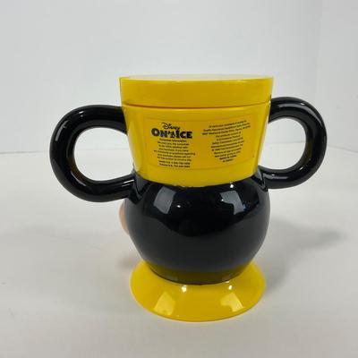 -181- COLLECTIBLE | Disney Mickey Mouse On Ice Covered Cups
