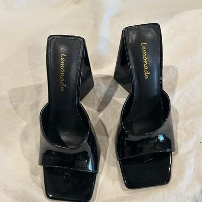 Lemonade black shoes - size 6.5