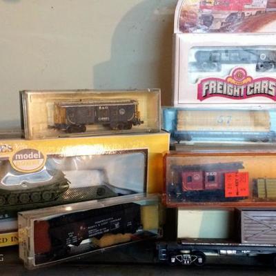 Numerous Lots of Train Track, Cars and Accessories