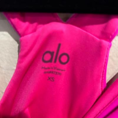 Alo pink set - bottom XXS. Top XS