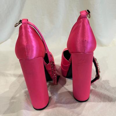 Pink satin platform heels. - size 37 (6.5)