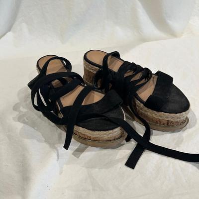 Retro cork platforms - size unknown